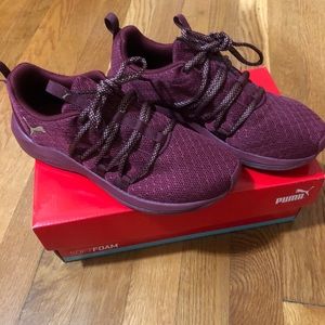 Brand new puma sneakers
